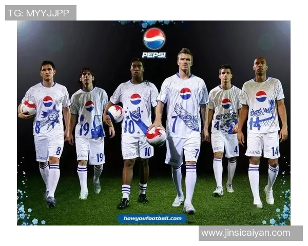 路人恶搞足球明星视频引发热议网友纷纷模仿创意无限欢乐不断